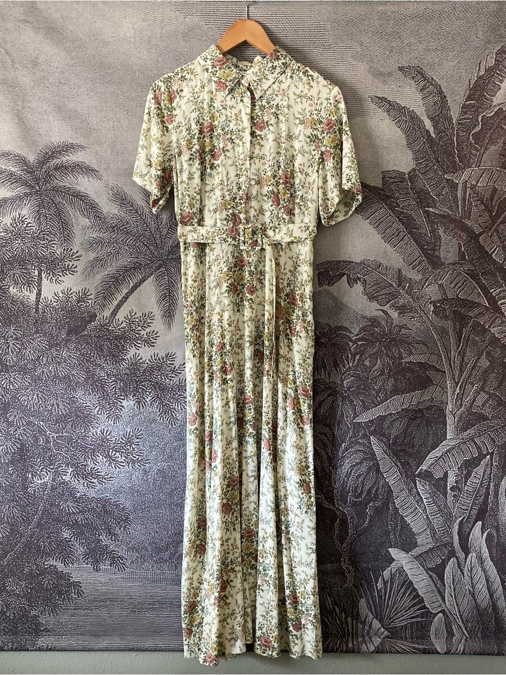 Pristine Zara cream and floral belted midi dress.